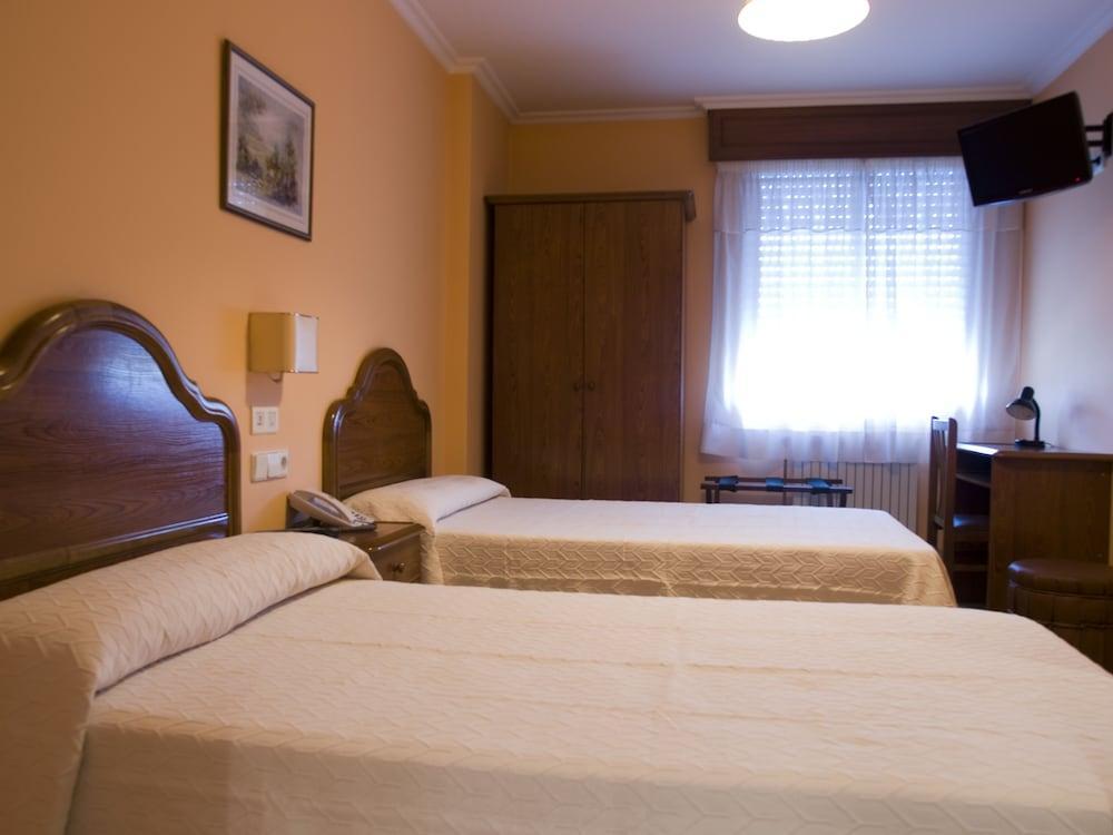 Hotel As Aceas Narón Extérieur photo